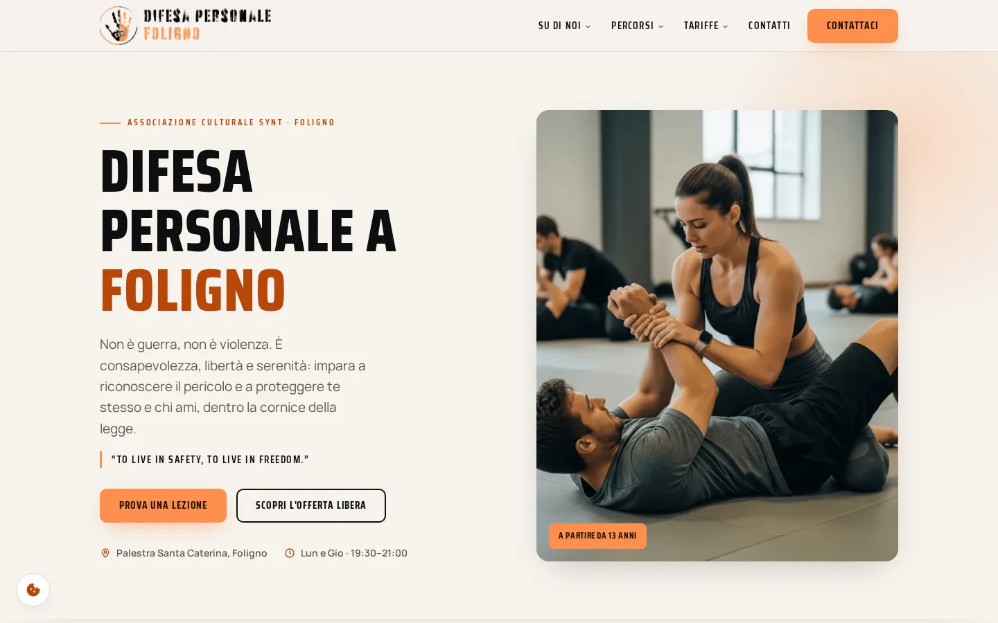 Homepage di Difesa Personale Foligno, con presentazione dei percorsi SYNT e immagine di un allenamento